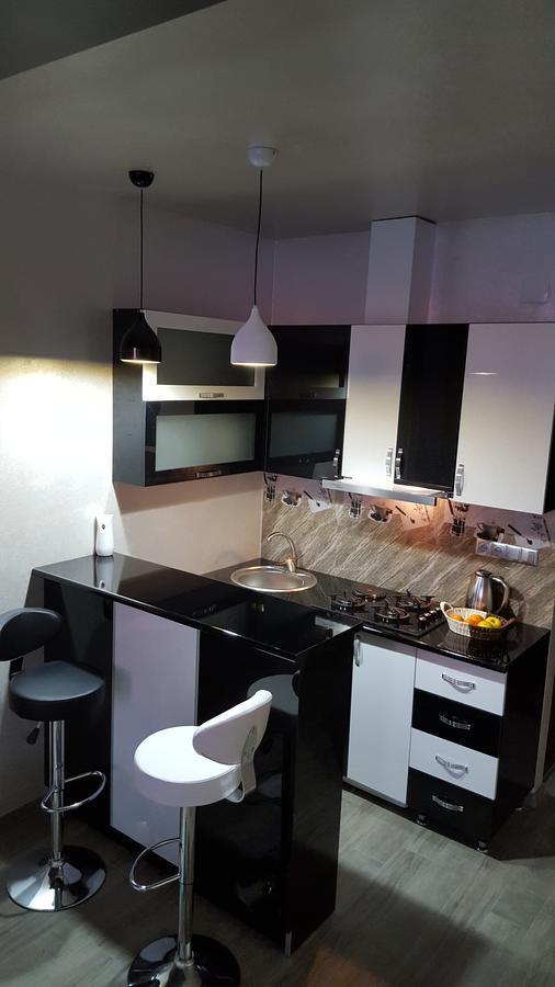 Roini Apartment Batumi Zewnętrze zdjęcie
