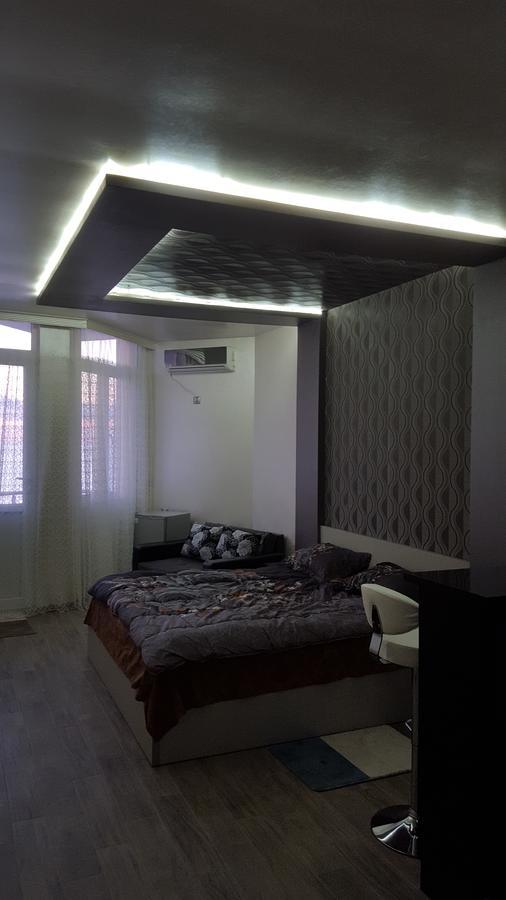 Roini Apartment Batumi Zewnętrze zdjęcie