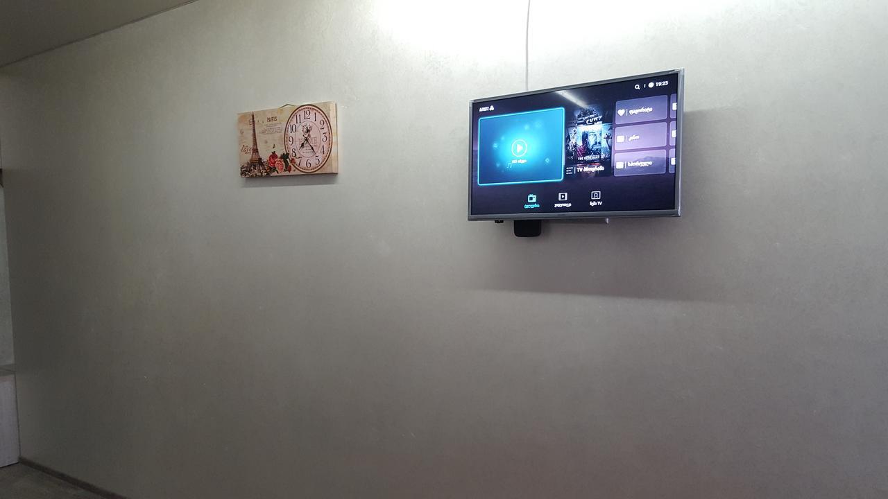 Roini Apartment Batumi Zewnętrze zdjęcie