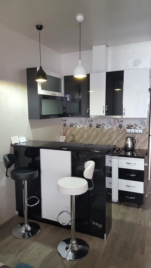 Roini Apartment Batumi Zewnętrze zdjęcie